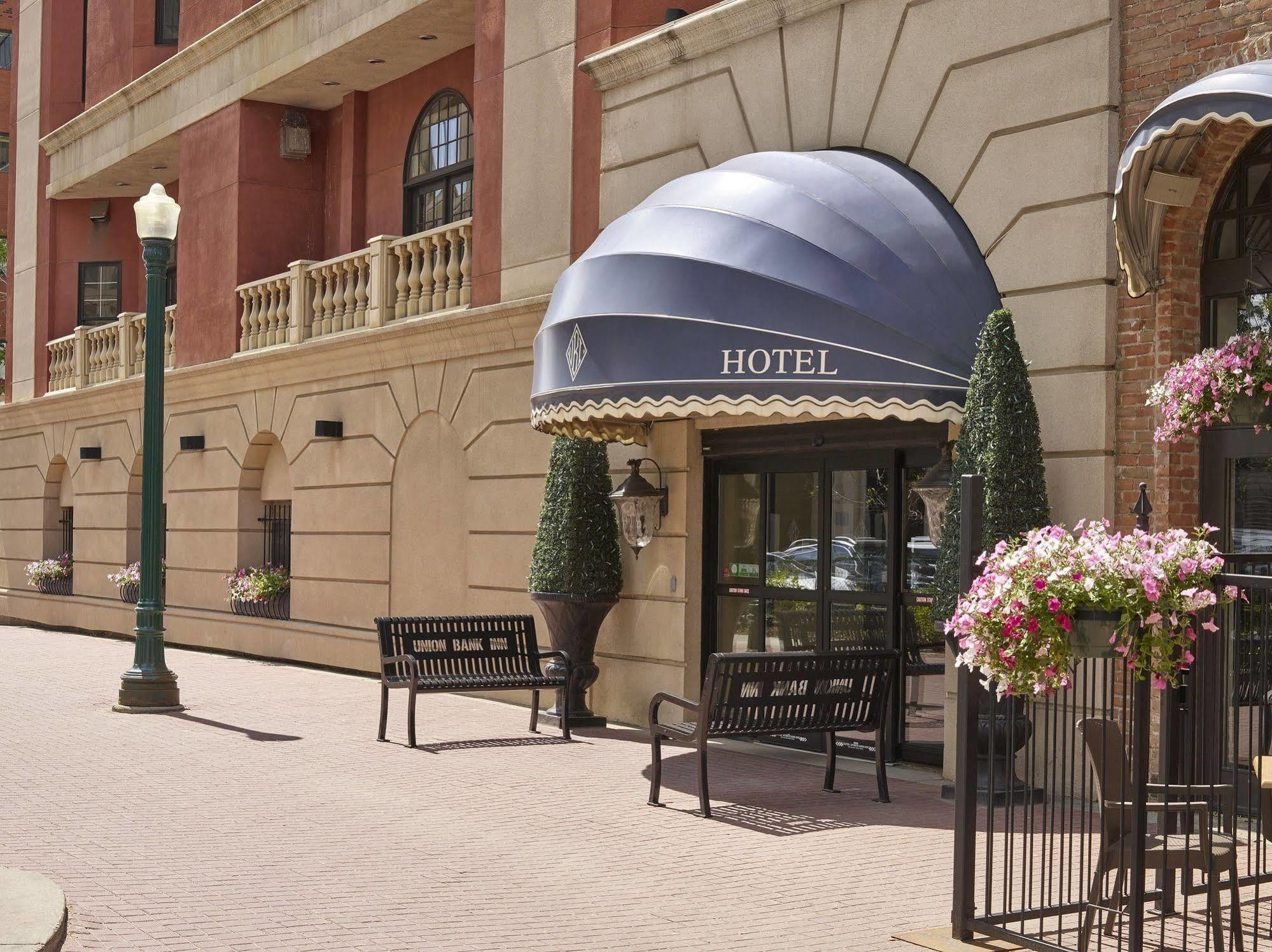 Union Bank Inn Edmonton Eksteriør bilde
